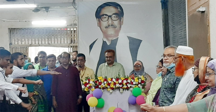 ঢাকা কলেজে ‘অসমাপ্ত আত্মজীবনী’ বইপাঠ প্রতিযোগিতা