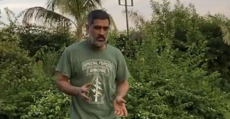 He’s not that old: MS Dhoni’s mother reacts on viral photo