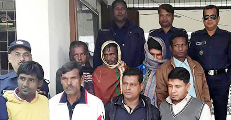বগুড়ায় আ.লীগ নেতাসহ ৮ জুয়াড়ি গ্রেফতার