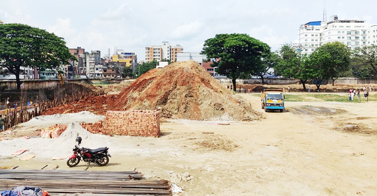 জগন্নাথ বিশ্ববিদ্যালয়ের কি খেলার মাঠও থাকবে না?