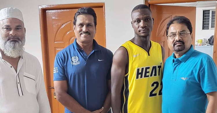 চলে এসেছেন সর্বোচ্চ গোলদাতা দিয়াবাতে