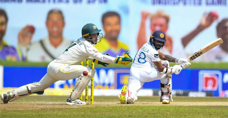 শ্রীলঙ্কাকে অলআউট করে বিপদে অস্ট্রেলিয়াও