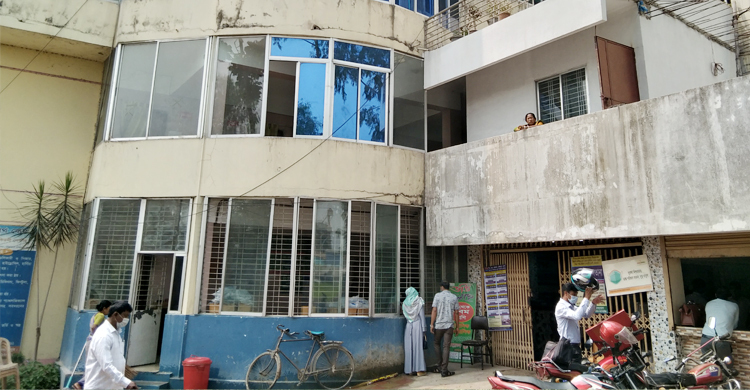 বজ্রপাতে হেলথ সেন্টারে আগুন, ৫০ লাখ টাকার ক্ষতি