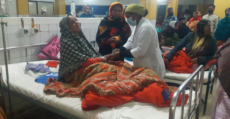 দিনাজপুরে হাসপাতাল থেকে নবজাতক চুরি