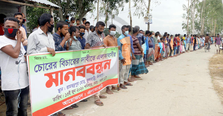 প্রতি মাসের ৫ তারিখে চুরি করে চোর