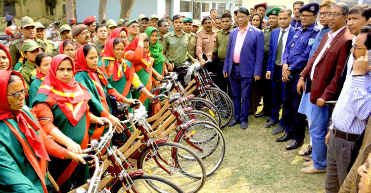 আওয়ামী লীগ মানেই উন্নয়ন : হুইপ ইকবালুর রহিম