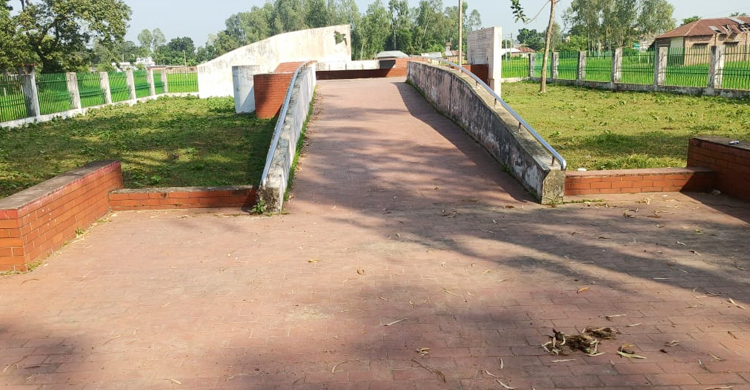 হিলি হানাদারমুক্ত দিবস আজ