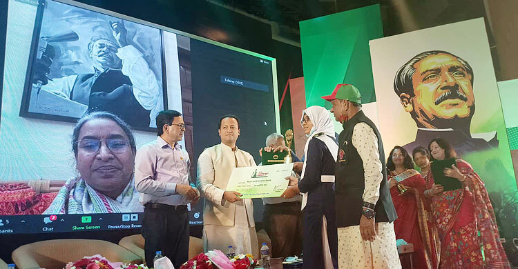বিষয়ভিত্তিক জ্ঞানের সঙ্গে দক্ষতাও অর্জন করেছে শিক্ষার্থীরা