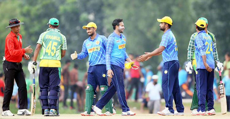 গতবারের দল নিয়ে মে মাসে শুরু প্রিমিয়ার ক্রিকেট লিগ!