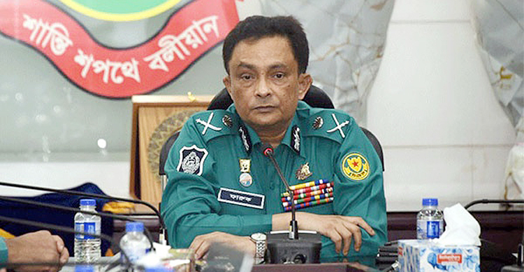 মাঠ ছাড়া রাস্তাঘাটে সমাবেশের অনুমতি পাবে না বিএনপি: ডিএমপি