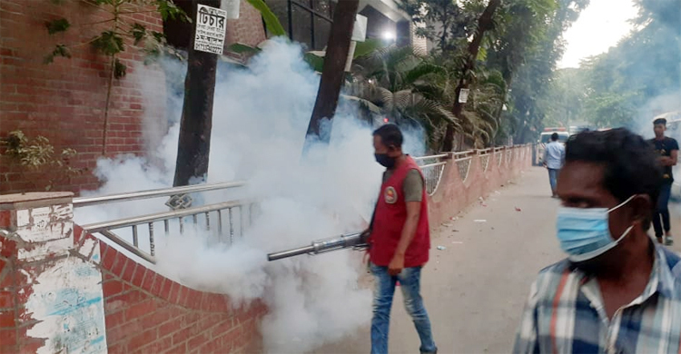 ডিএনসিসির হাসপাতালে সপ্তাহব্যাপী মশকনিধন কার্যক্রম শুরু