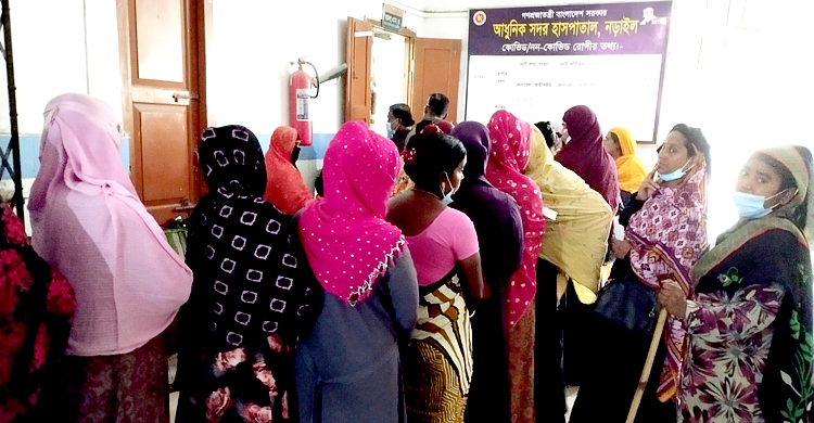 নড়াইল হাসপাতালে চিকিৎসক সংকট, সেবা না পেয়ে ফিরছেন রোগী