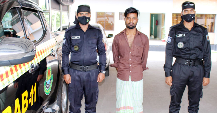 সিদ্ধিরগঞ্জে ইয়াবাসহ মাদক ব্যবসায়ী আটক