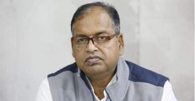প্রধানমন্ত্রীকে হত্যার হুমকি, এক মামলায় দুদুর আগাম জামিন