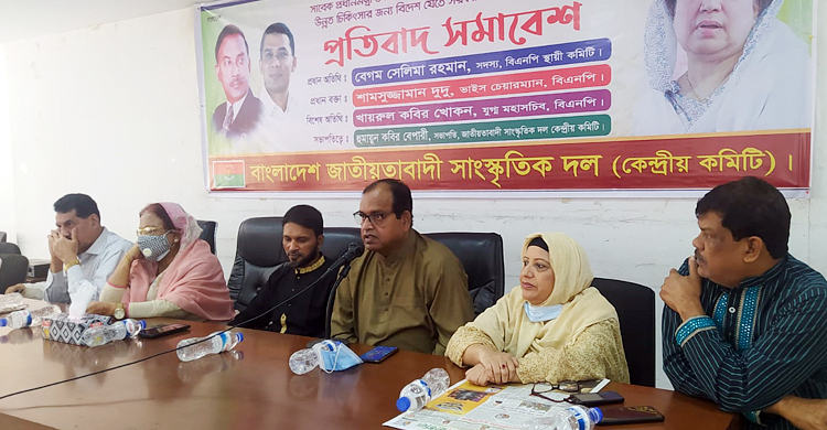 খালেদা জিয়ার মুক্তির জন্য রাজপথের বিকল্প নেই: দুদু
