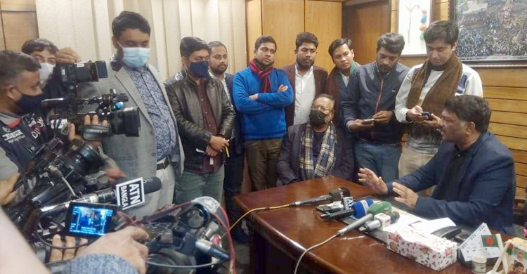 সরকার দেশকে পুলিশি রাষ্ট্রে পরিণত করেছে: দুলু