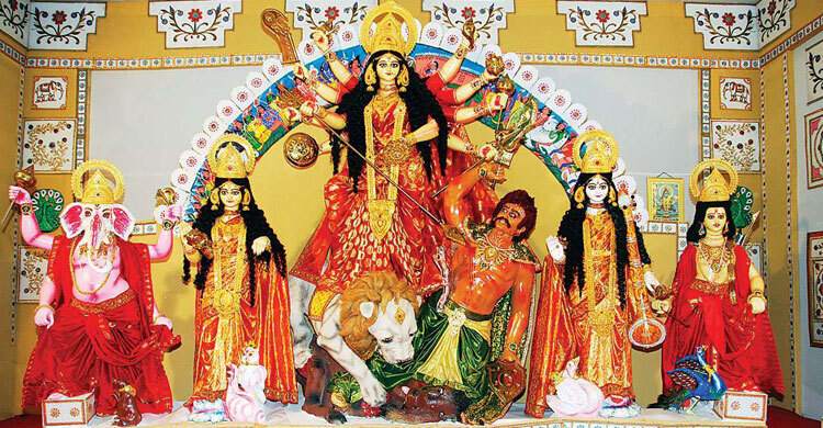 চরণামৃত দিয়ে উপবাস ভাঙলেন সনাতন ধর্মাবলম্বীরা
