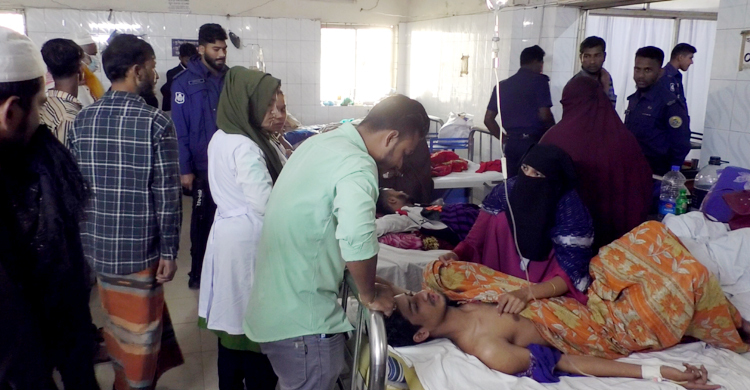 নুডুলস পার্টির আয়োজন নিয়ে বাগবিতণ্ডা, যুবকের মৃত্যু | বুধবার, ০৭ ডিসেম্বর ২০২২