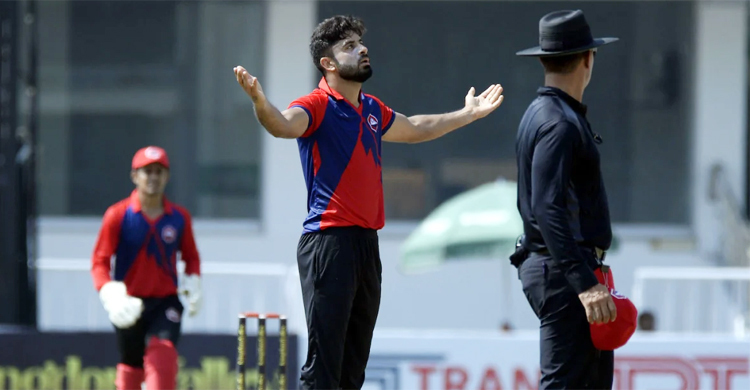পাকিস্তানের জার্সিতে অভিষেক হচ্ছে নতুন এক পেস বোলিং অলরাউন্ডারের
