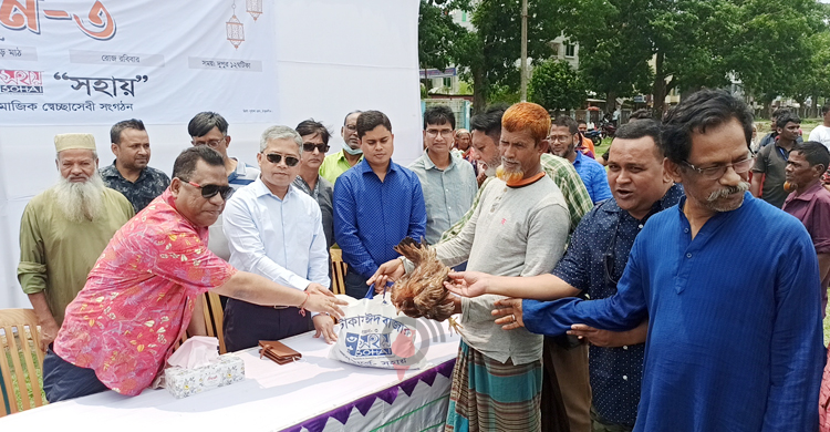 ঠাকুরগাঁওয়ে ৫ টাকায় ঈদের বাজার