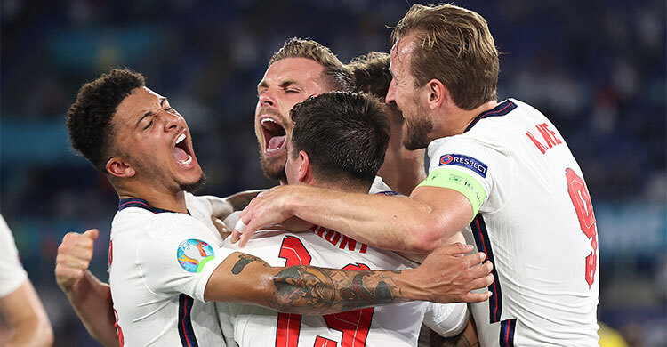 England thrash Ukraine to make last four