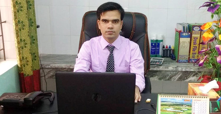 মনোবিজ্ঞান পড়ে আইটি উদ্যোক্তা নাসিম, মাসে আয় দুই লাখ