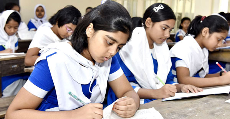 ক্ষুদে শিক্ষার্থীদের বড় পরীক্ষা রোববার থেকে