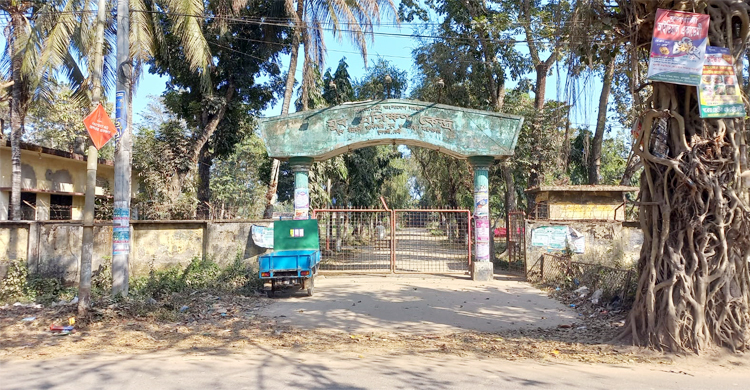 ৫ কোর্সে নেই প্রশিক্ষক, বিপাকে বেকার যুবকরা