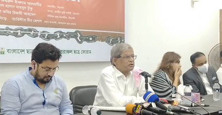 সরকারের পেছনে ‘ভয়ঙ্কর একটি শক্তি’ কাজ করছে : ফখরুল