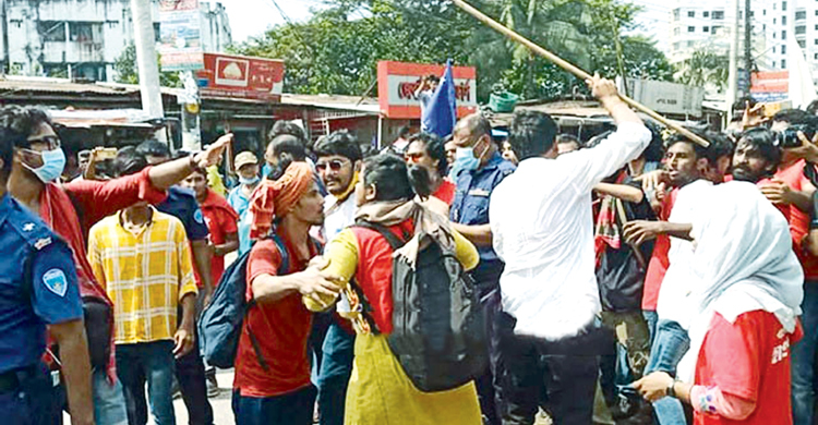 ধর্ষণবিরোধী লংমার্চে হামলায় মহিলা পরিষদের ক্ষোভ