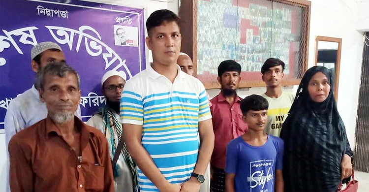 ৯ বছর পর মা-বাবার কাছে ফিরলো ইমরান