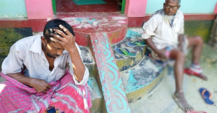 ফরিদপুরে তুচ্ছ ঘটনায় দুই গ্রুপের সংঘর্ষ, আহত ২০