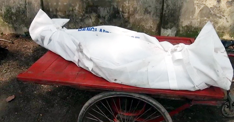 বেতনের টাকা তুলে বাড়ি ফেরার পথে লাশ