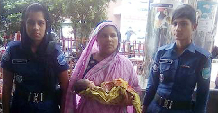 মেয়ের কোল ভরতে আরেক মায়ের শিশু চুরি করলেন মা