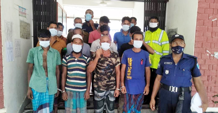 ছাগলের কাঁঠাল পাতা খাওয়া নিয়ে সংঘর্ষ, গ্রেফতার ৮