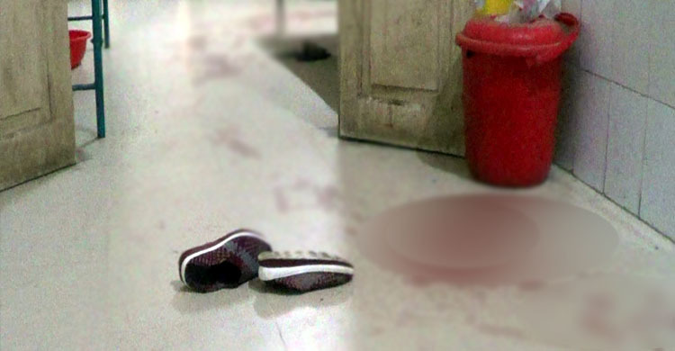 ‘ফোন করলেন নার্স’, হাসপাতালে রোগীর স্বামীকে কোপালেন যুবলীগ কর্মী