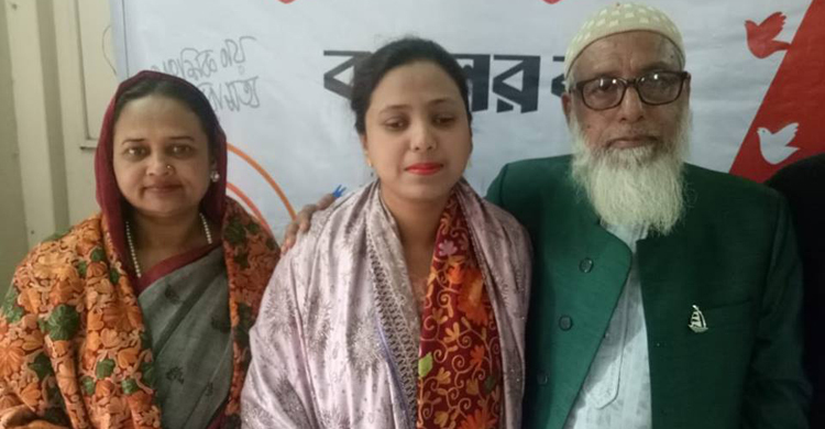 অন্ধত্বকে হারিয়ে দেয়া আইনজীবী শশী কি হেরে যাবে?