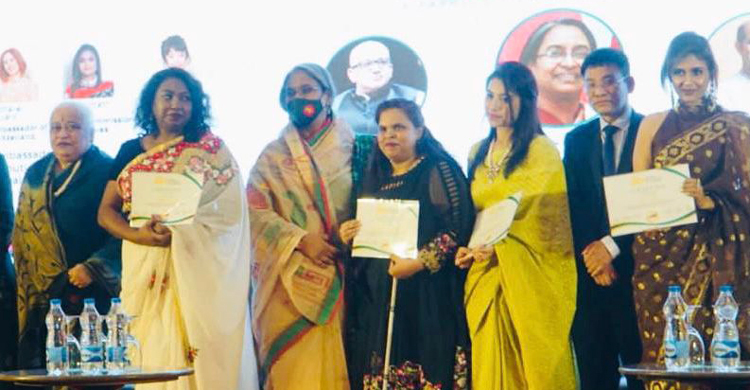 দেশি পোশাকের ঐতিহ্য তুলে ধরতে ফ্যাশন চলচ্চিত্র