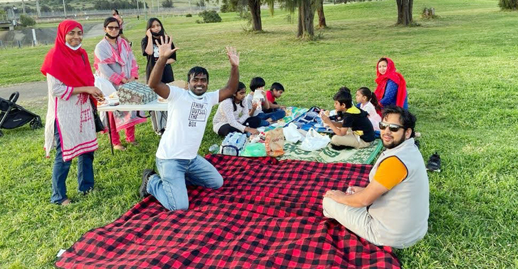 একজন ‘অপদার্থ’ বাবা