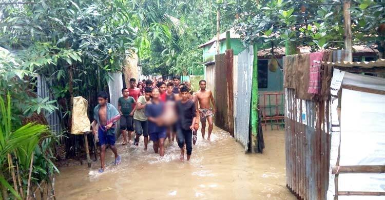 ত্রাণ নিতে গিয়ে আহত বিপ্লব মারা গেছেন