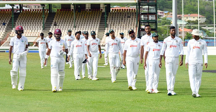 ‘তামিম-সাকিব নয়, এখন শান্ত-মিরাজদের দায়িত্ব নেওয়ার সময়’