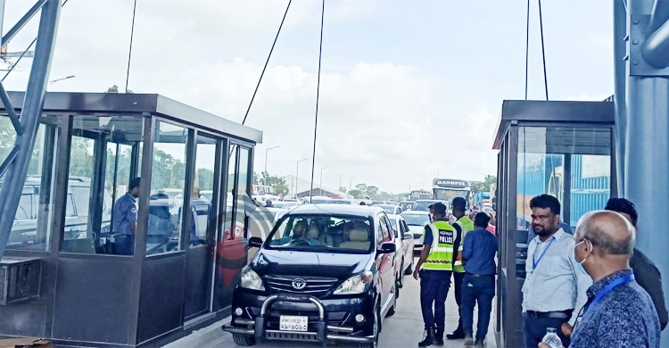 প্রধানমন্ত্রীর গোপালগঞ্জ সফর: পদ্মা সেতু এলাকায় নিরাপত্তা জোরদার