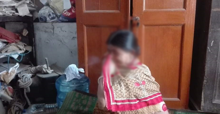 স্বামীর নির্যাতন থেকে বাঁচতে ৮ দিনের মেয়েকে পানিতে ফেলে দিলেন মা