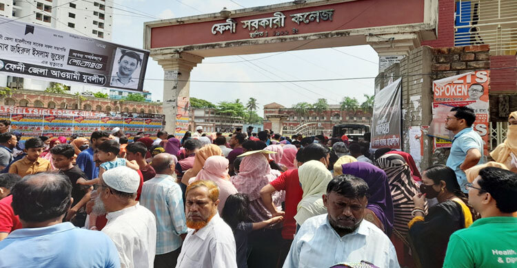 ফেনীতে সহকারী শিক্ষক নিয়োগ পরীক্ষায় অনুপস্থিত ৩৮৪৮ জন