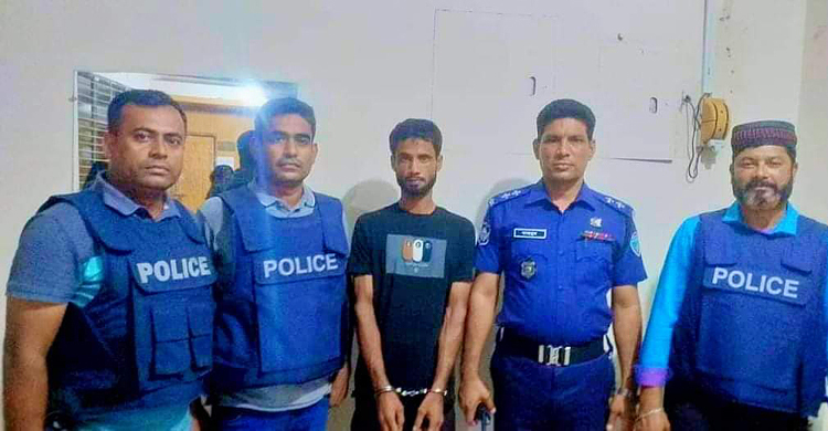 মায়ের সামনে মেয়েকে ধর্ষণ, মৃত্যুদণ্ডপ্রাপ্ত আসামি গ্রেফতার
