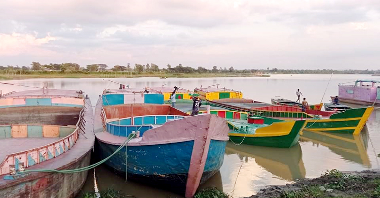 চেয়ারম্যান রিপনসহ ২০ জনের বিরুদ্ধে মামলা
