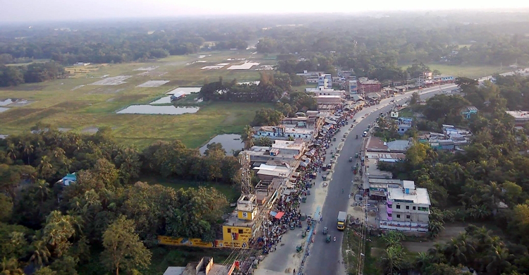 গ্রামে বাড়ি নির্মাণে অনুমোদনের তোয়াক্কা নেই, জানেন না অনেকে