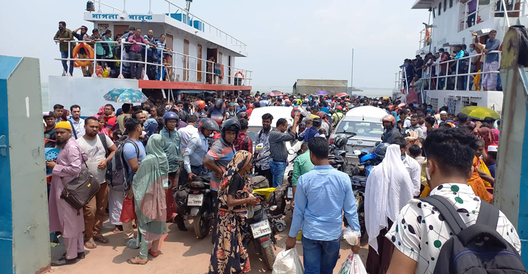 দৌলতদিয়া দিয়ে ২৪ ঘণ্টায় ঢাকার পথে সাড়ে ৬ হাজার যানবাহন