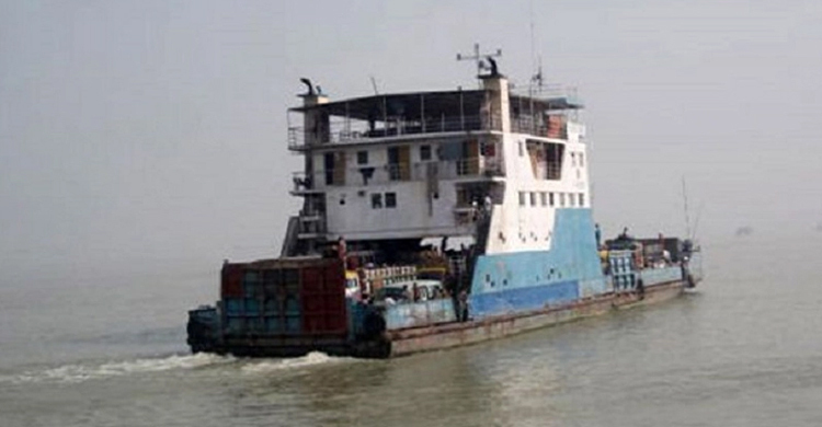 ১০ ঘণ্টা পর বাংলাবাজার-শিমুলিয়ায় ফেরি চলাচল শুরু