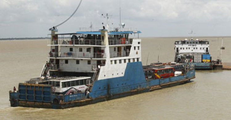 শিমুলিয়া-মাঝিকান্দি নৌরুটে ফেরি চলাচল বন্ধ